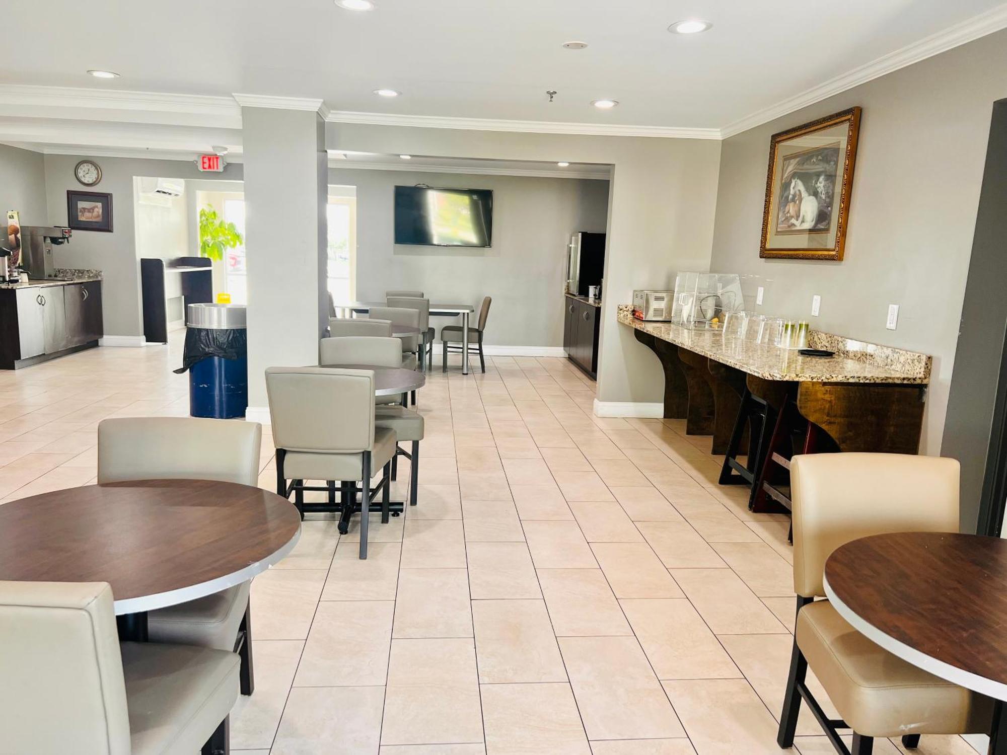 Microtel Inn By Wyndham לקסינגטון מראה חיצוני תמונה