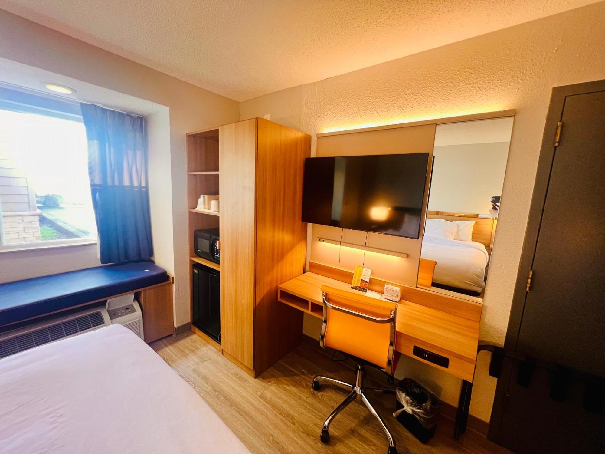 Microtel Inn By Wyndham לקסינגטון מראה חיצוני תמונה