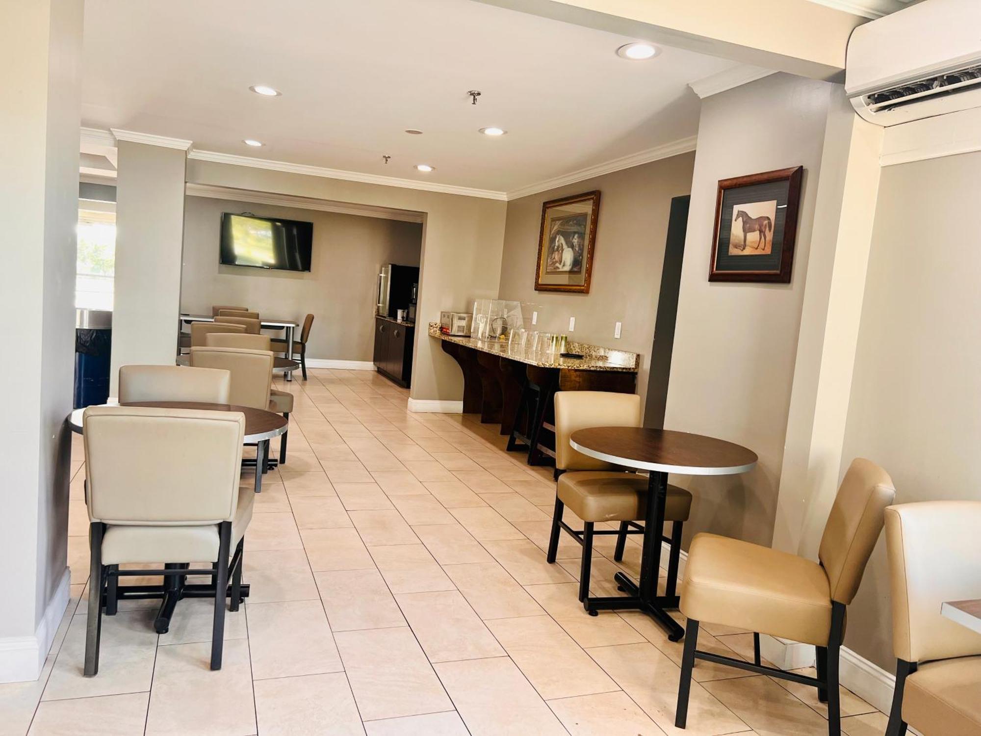 Microtel Inn By Wyndham לקסינגטון מראה חיצוני תמונה