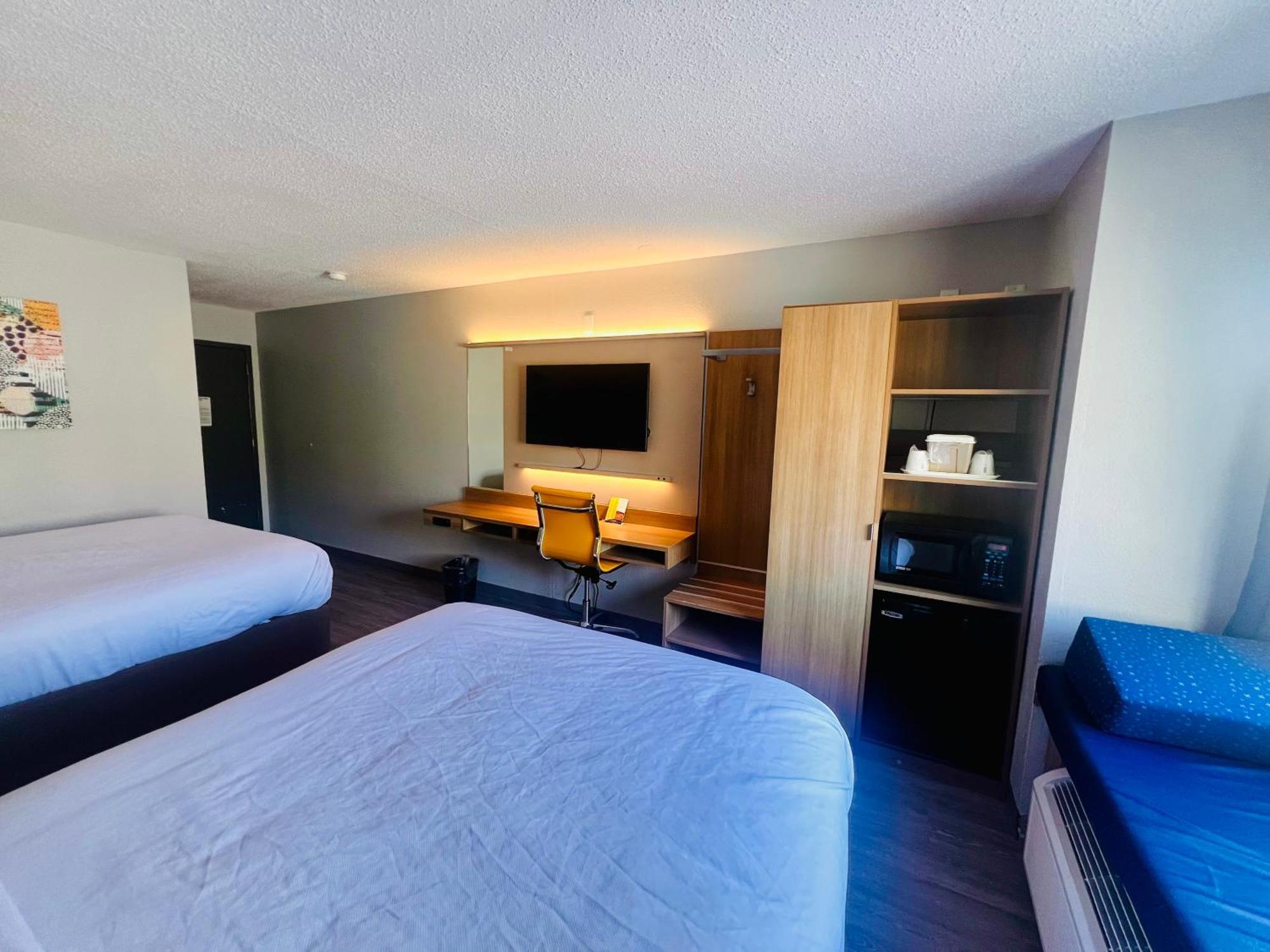 Microtel Inn By Wyndham לקסינגטון מראה חיצוני תמונה
